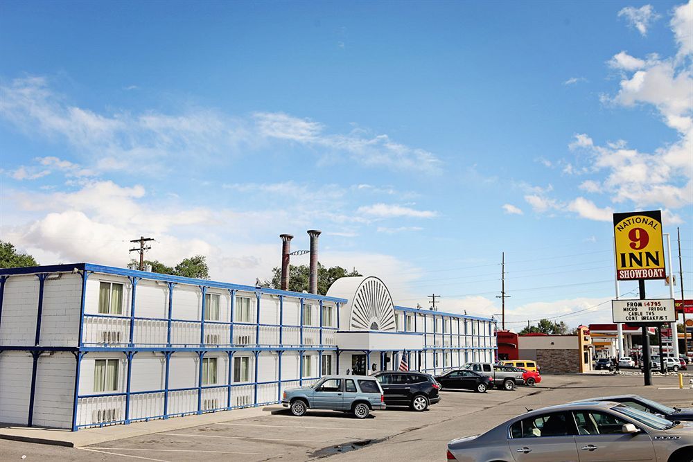 National 9 Showboat Motel Casper
